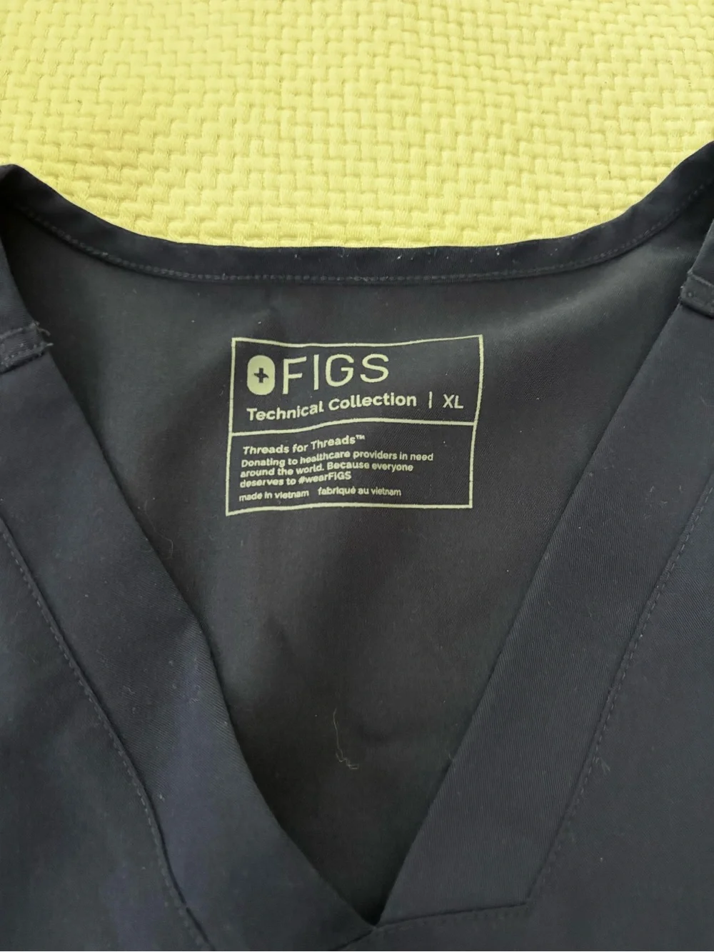 Figs Men’s Navy Jogger Pants with Contrast Drawstring